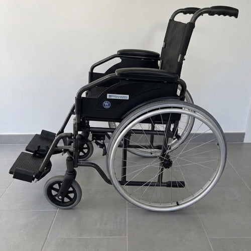 Carrozzina pieghevole VERMEIREN (Seduta 45cm) - Pari al nuovo