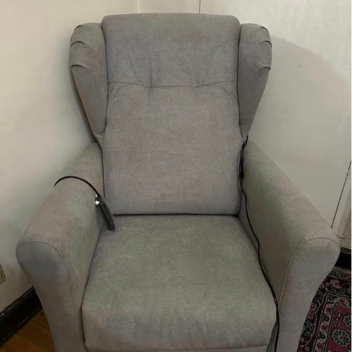 Vendo poltrona dotata di due motori