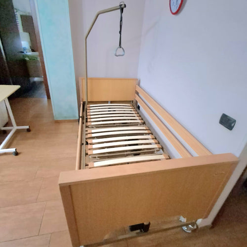 vendo letto motorizzato articolato , mai usato.