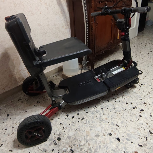Vendesi scooter elettrico per disabili
