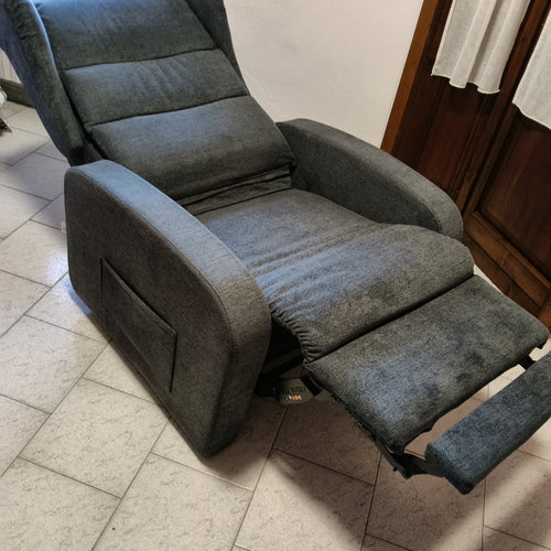 VENDO POLTRONA STARCOMODI MOD. SCORPIONE